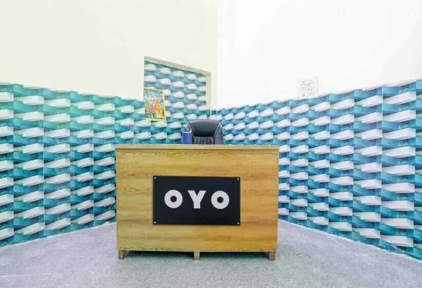 Hotelli Oyo The Royal Palace