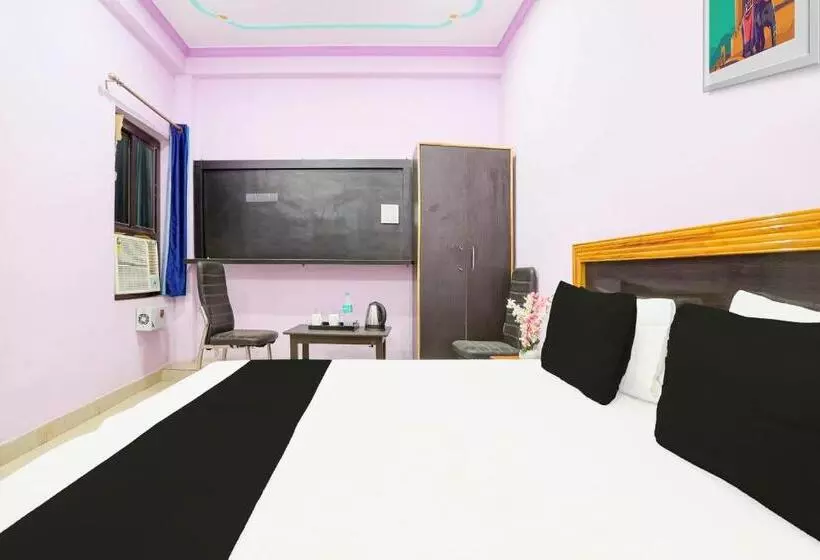 Hotelli Oyo The Royal Palace