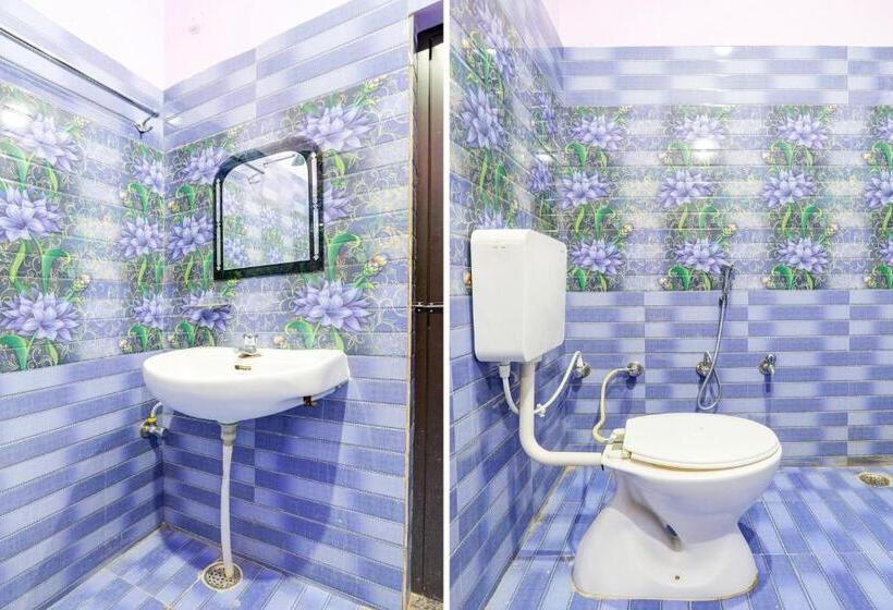 Hotelli Oyo The Royal Palace