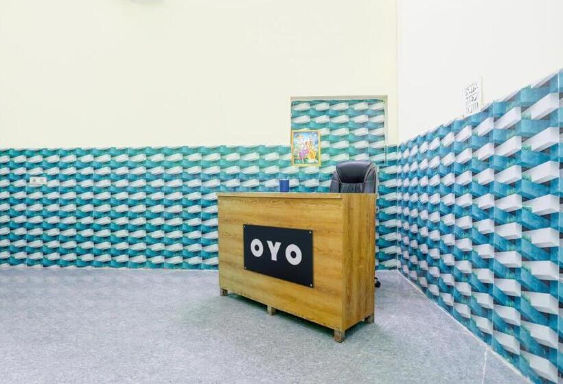 Hotelli Oyo The Royal Palace