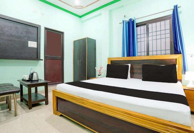 Hotelli Oyo The Royal Palace