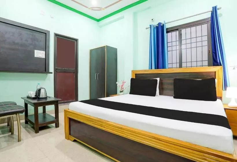 Hotelli Oyo The Royal Palace