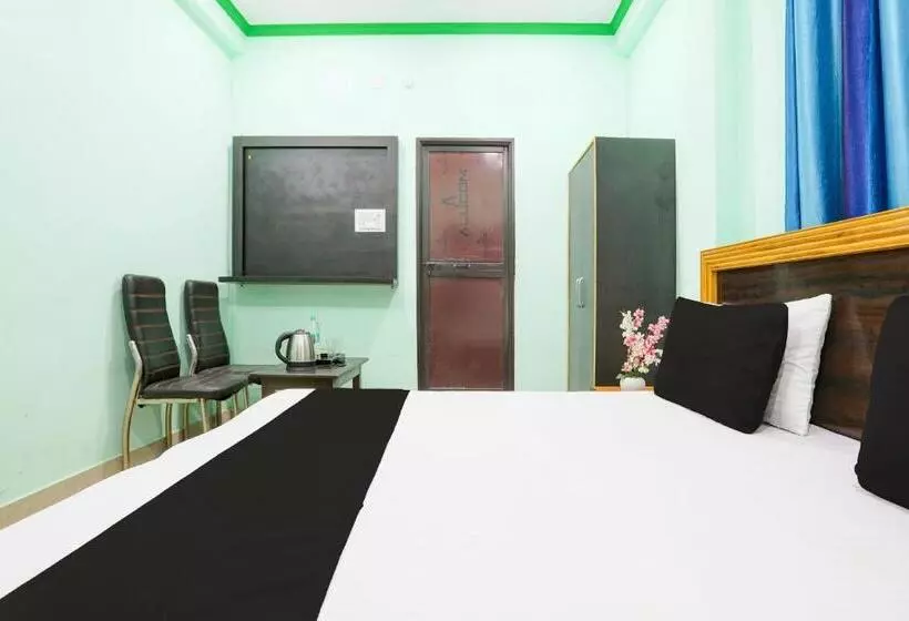 Hotelli Oyo The Royal Palace