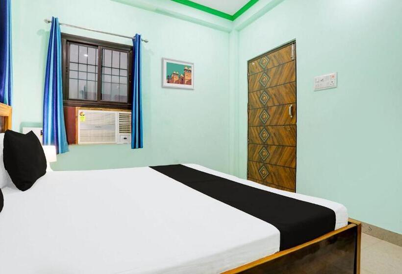 Hotelli Oyo The Royal Palace