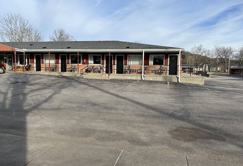 فندق Valley Inn And Suites