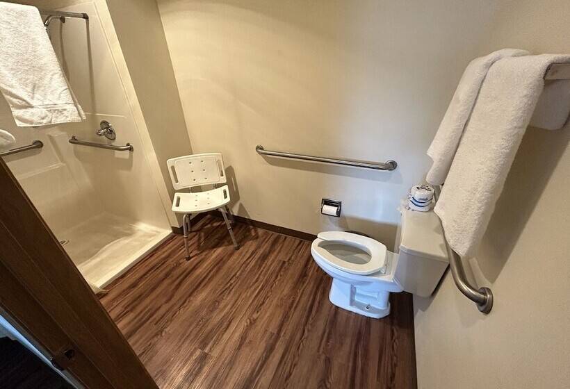 فندق Valley Inn And Suites