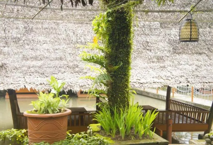 Kampung Turis Resort & Waterpark