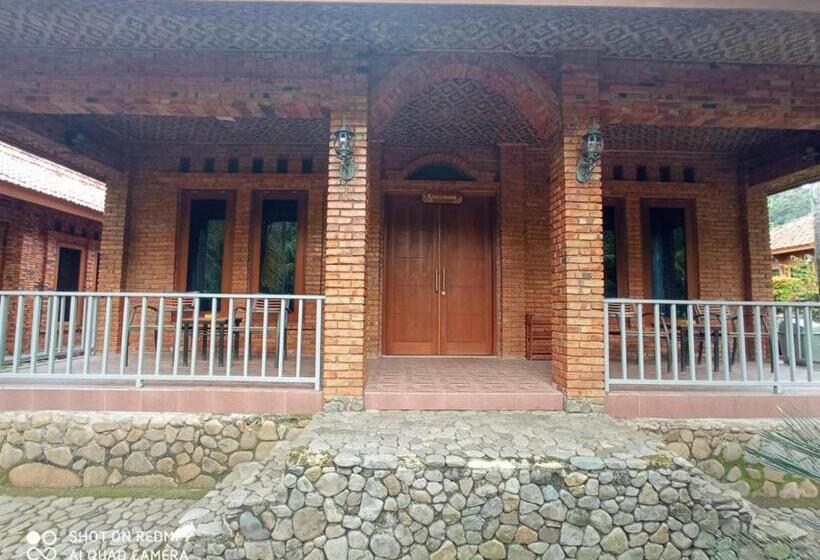 Kampung Turis Resort & Waterpark