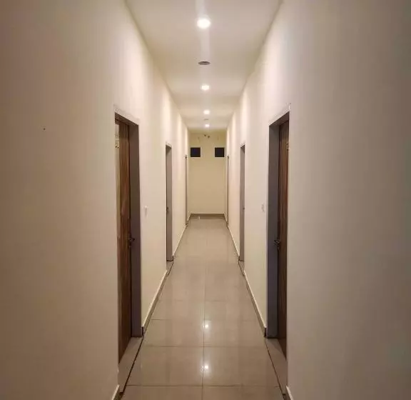 Oyo Hotel Modest