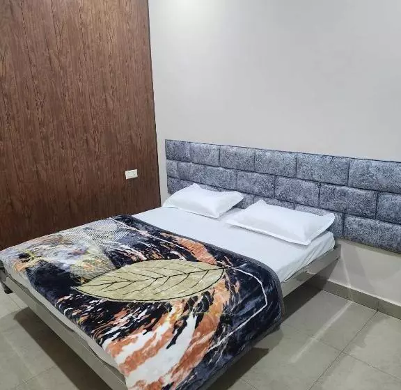 Oyo Hotel Modest