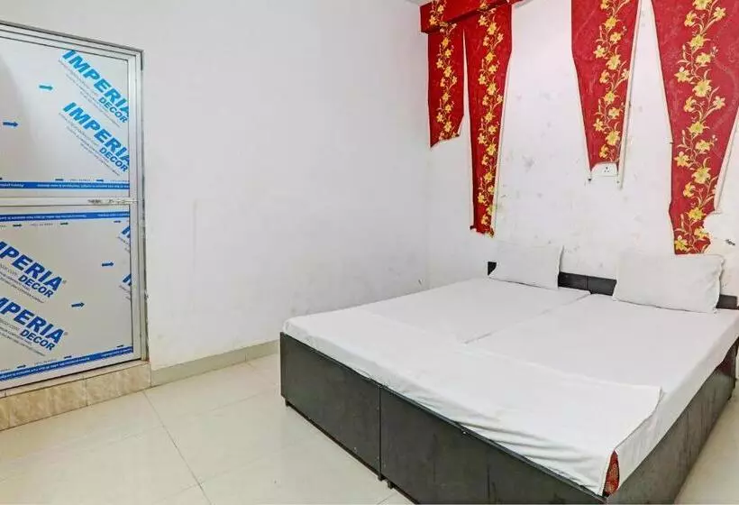 Oyo Hotel Surya Palace