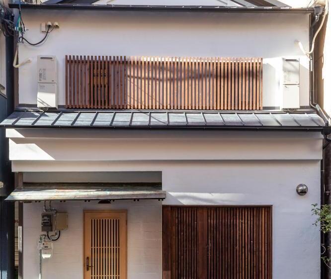 פנסיון 静響の宿2階