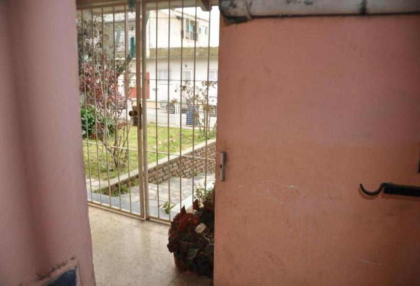 ペンション Casa Albergue Hostel