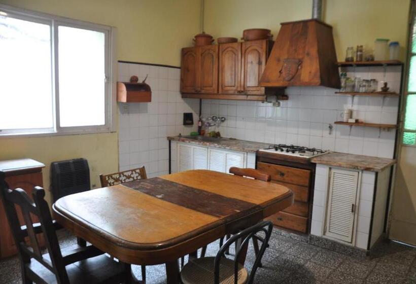 ペンション Casa Albergue Hostel