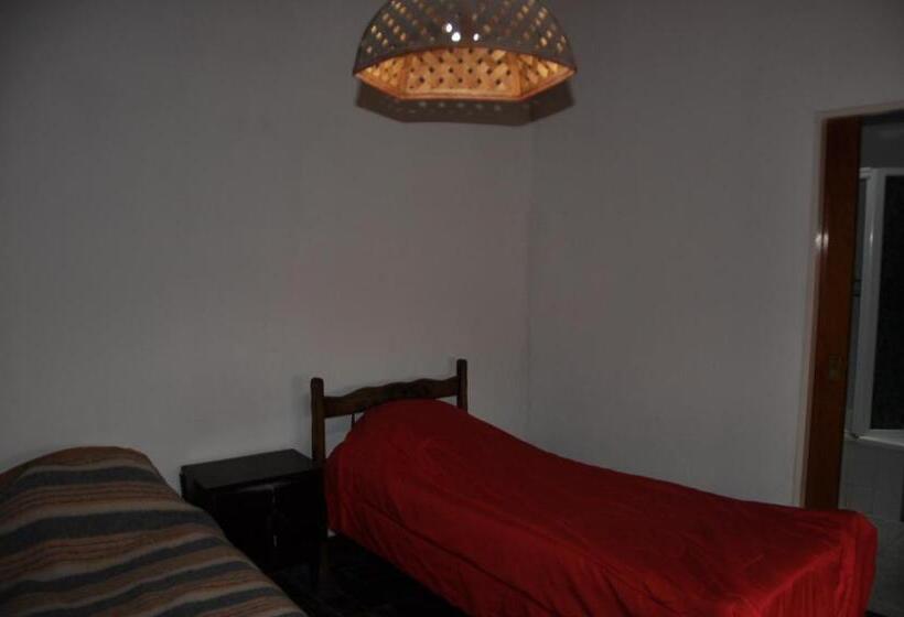 ペンション Casa Albergue Hostel