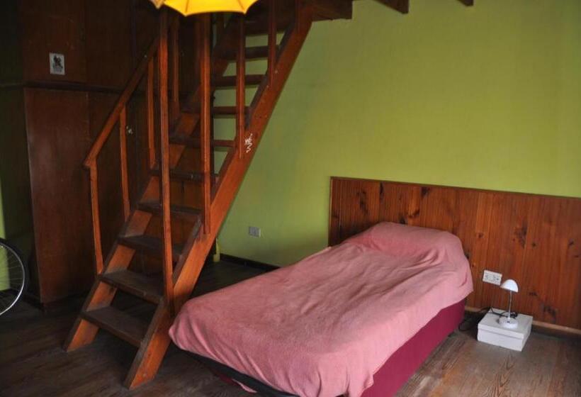 ペンション Casa Albergue Hostel