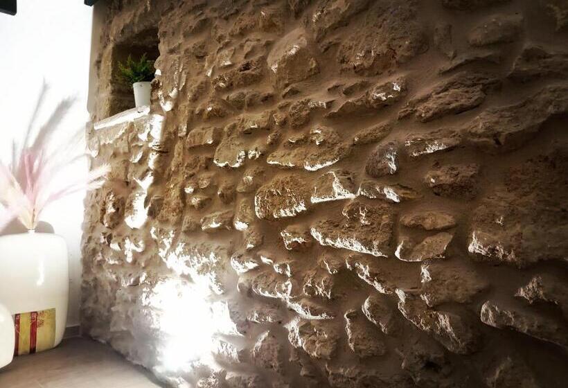 پانسیون Dimora Pietramore