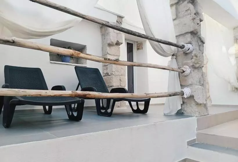 پانسیون Dimora Pietramore