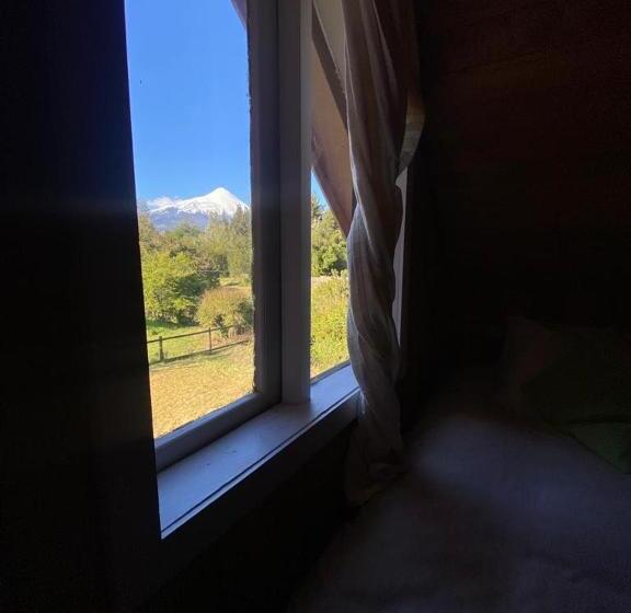 ペンション La Cantaría Hostal & Restobar