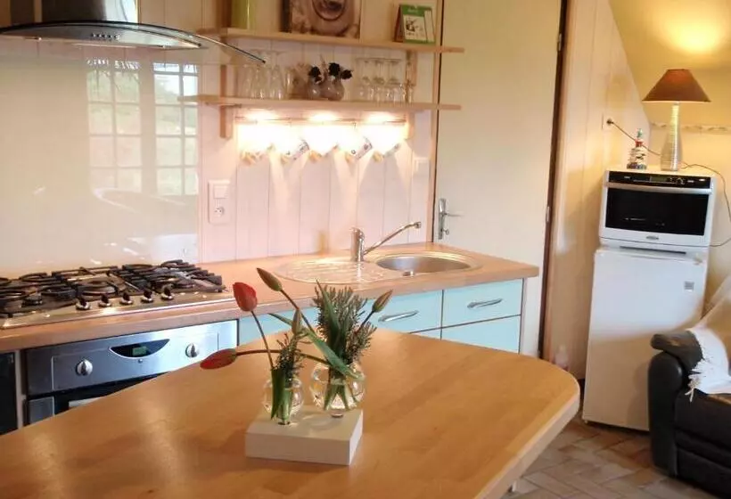 Majatalo Maner An Aod