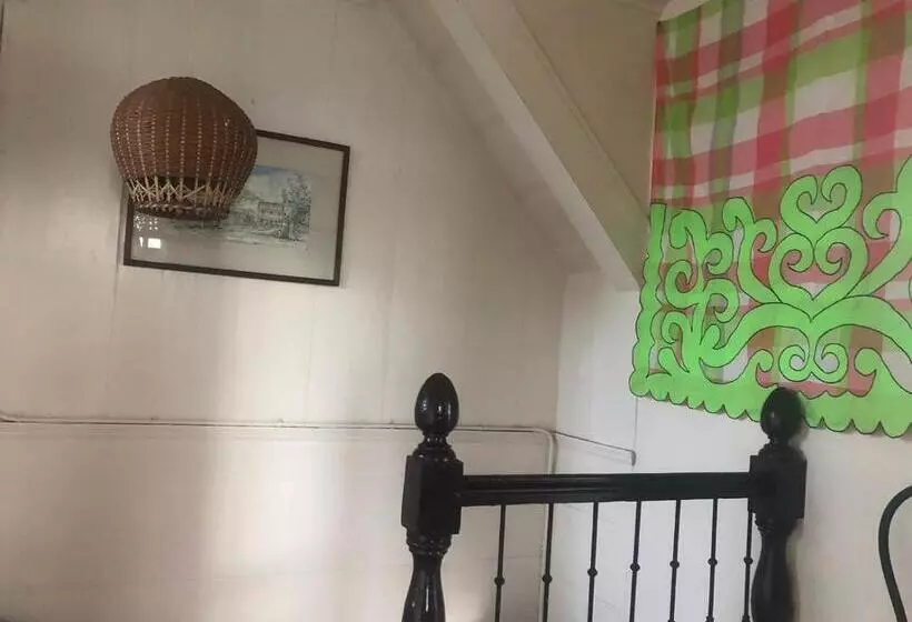 پانسیون Pied A Terre