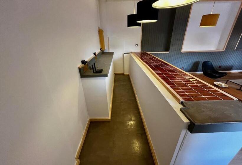 膳宿费 The Orange Teddy Bear Hostal La Peña