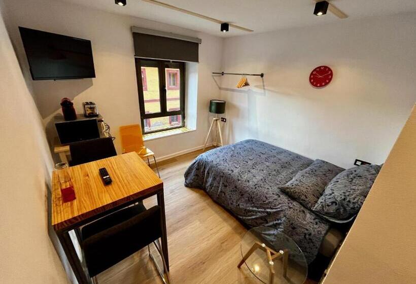 膳宿费 The Orange Teddy Bear Hostal La Peña