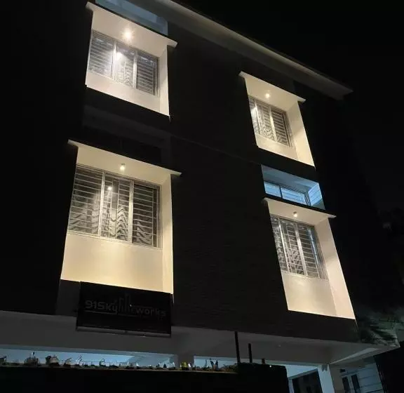 Majatalo Urban Suites Silpukhuri