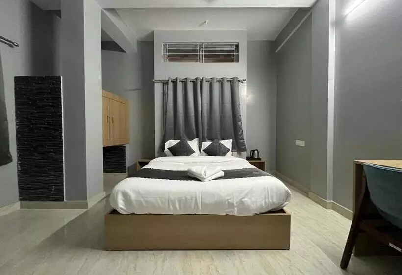 Majatalo Urban Suites Silpukhuri