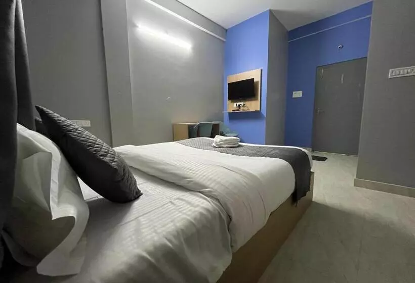 Majatalo Urban Suites Silpukhuri