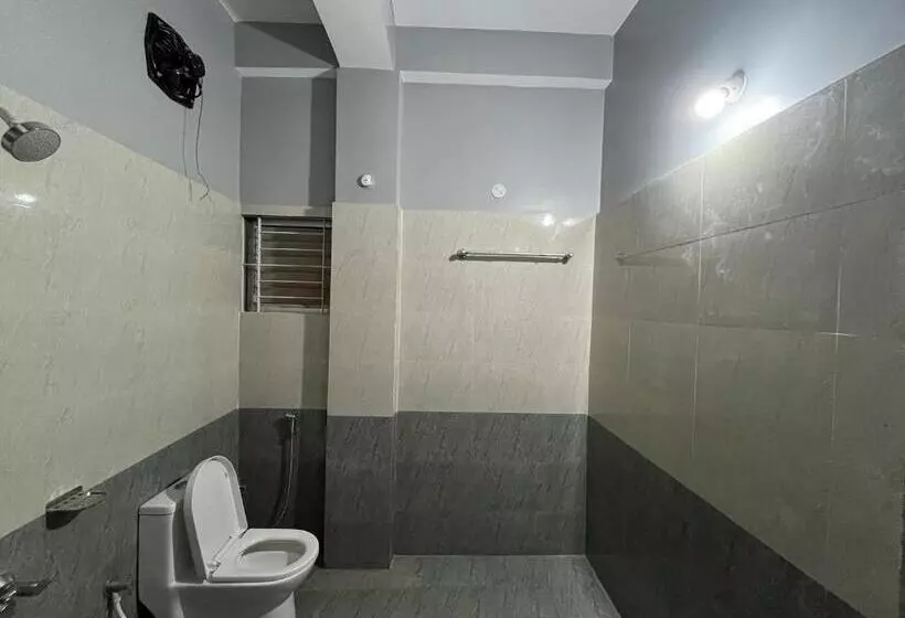 Majatalo Urban Suites Silpukhuri