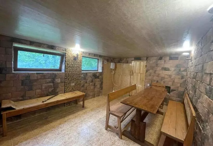 پانسیون Vahagnadzor Guest House
