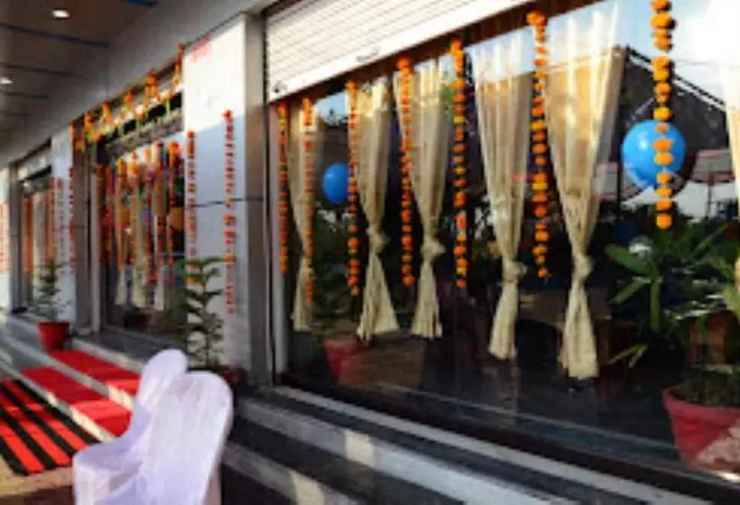 The Lord Hotel,chandrapura