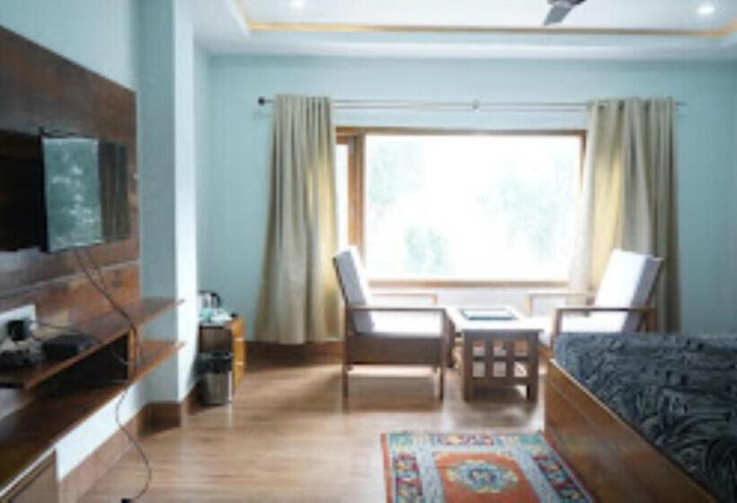 The Mandala Hotel Dirang