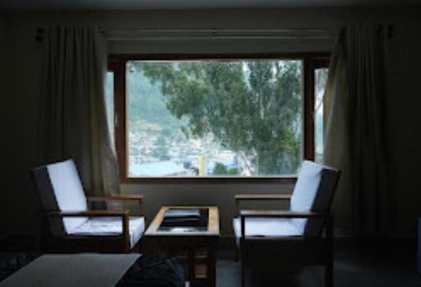 The Mandala Hotel Dirang