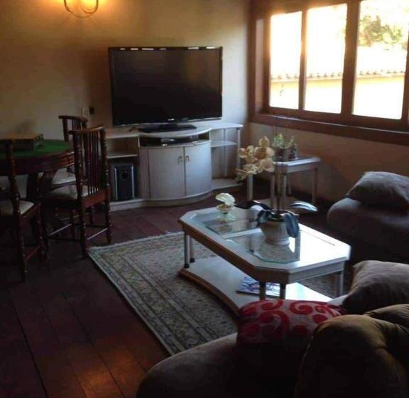 Bed and Breakfast Casa Muro De Pedra Amarela