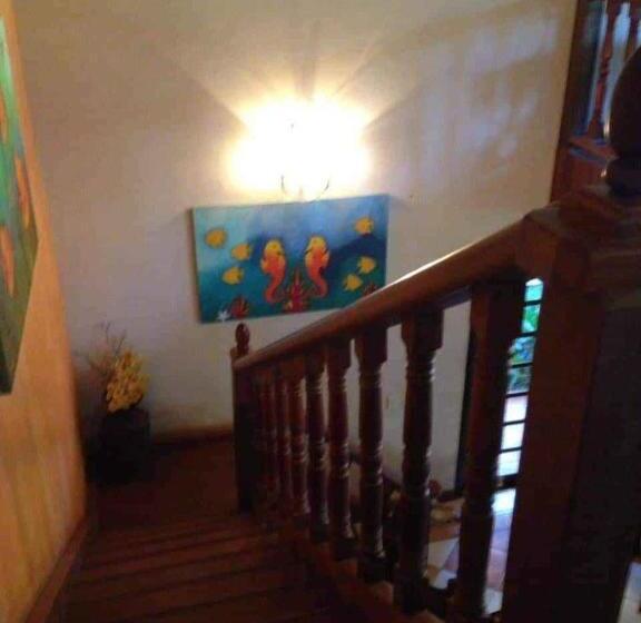 Bed and Breakfast Casa Muro De Pedra Amarela