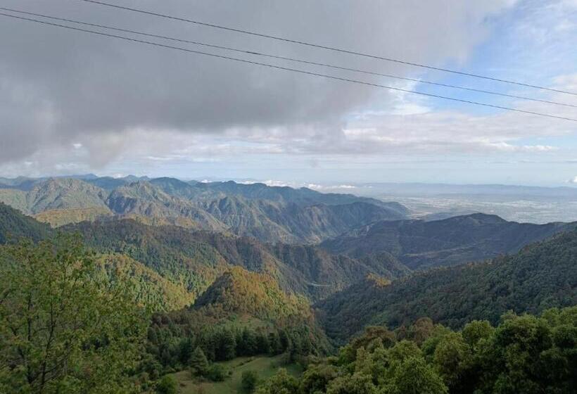 Bed and Breakfast Himalayan View