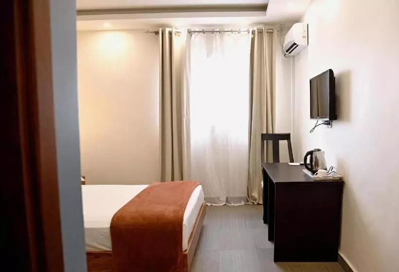 Cincinnati Hotel Yaounde