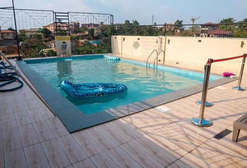 Cincinnati Hotel Yaounde