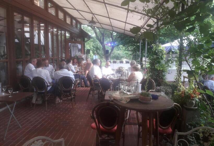 فندق Augustusgabe Barby