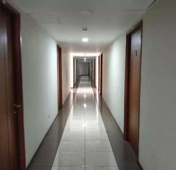 Hotelli Capital O 93371 Pelangi Residence 5