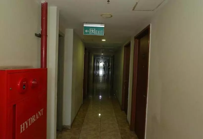 Hotelli Capital O 93371 Pelangi Residence 5