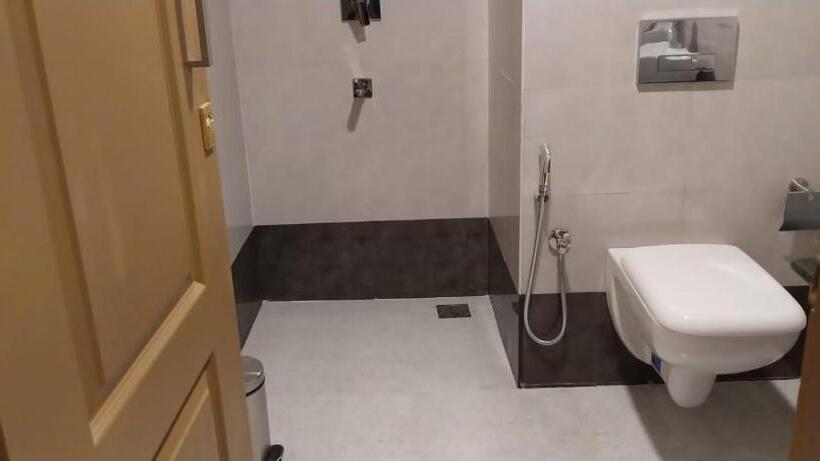 酒店 Mangala Temple View