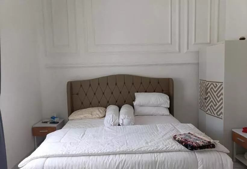 Hotel Pesona Halimun