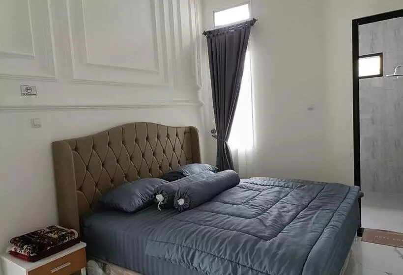 Hotel Pesona Halimun