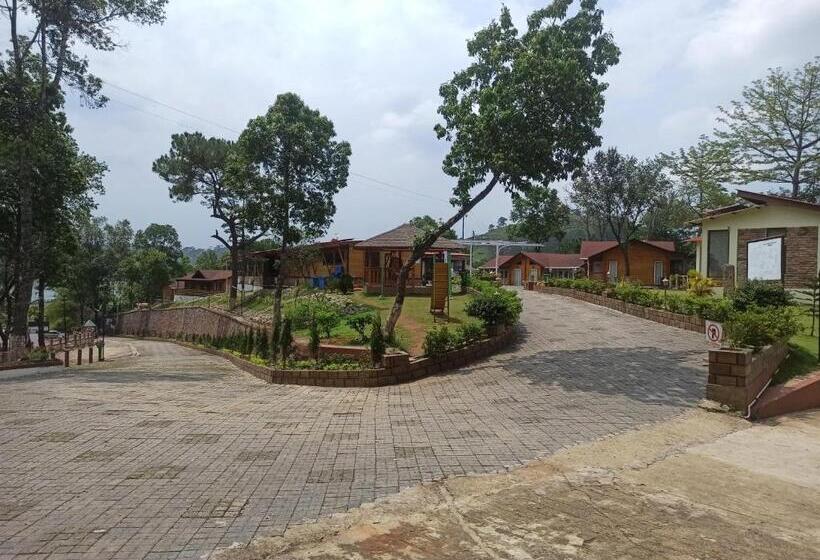 هتل Shillong Tourisam Ri Shat