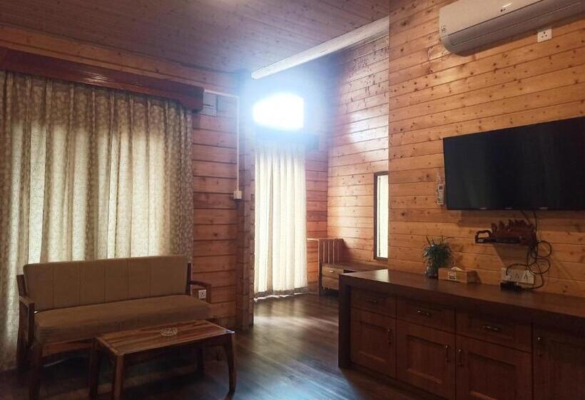 هتل Shillong Tourisam Ri Shat