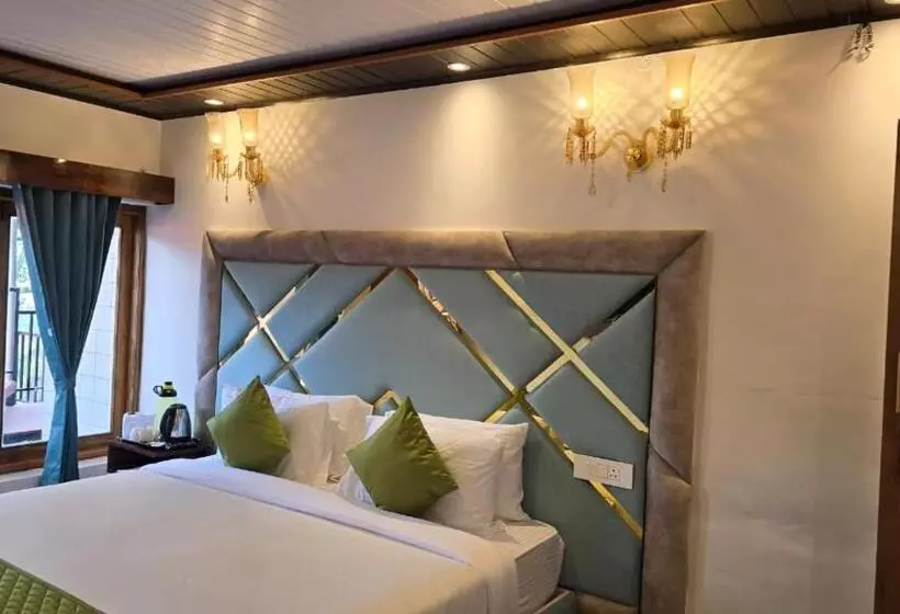 Hotelli Silver Oak Resorts