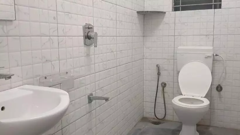 ホテル Spot On Infinity Hw